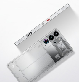 ZTEnubiaRedMagic10Pro5Gmoonlightsideview3